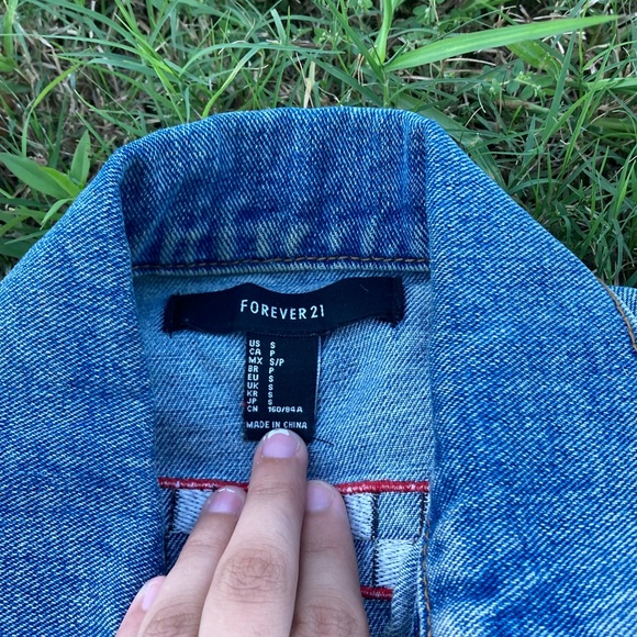 Forever 21 denim jacket - Picture 2 of 4